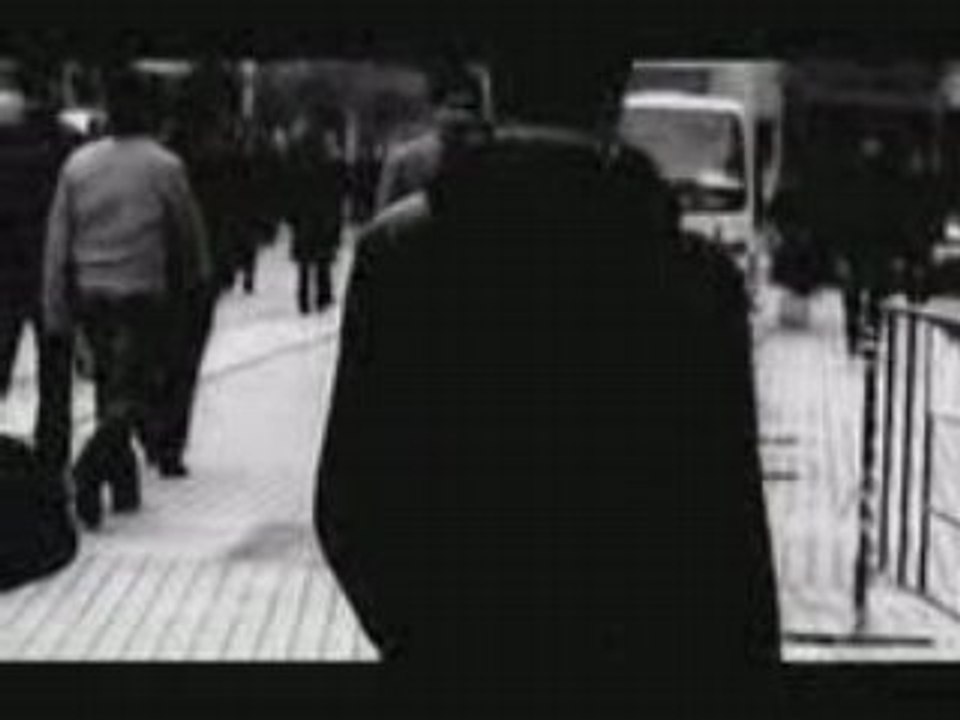 Koridor - Senin O Gözlerin Varya