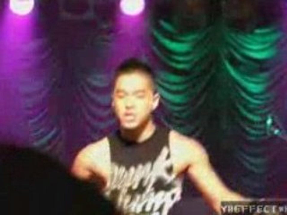 08/18 - YB Fancam - How Gee