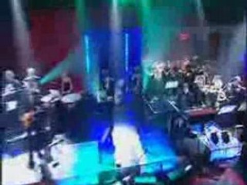 The Last Shadow Puppets - Standing Next to Me (Live)