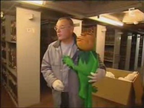 Les coulisses du Bebet show et des Guignols de l'info