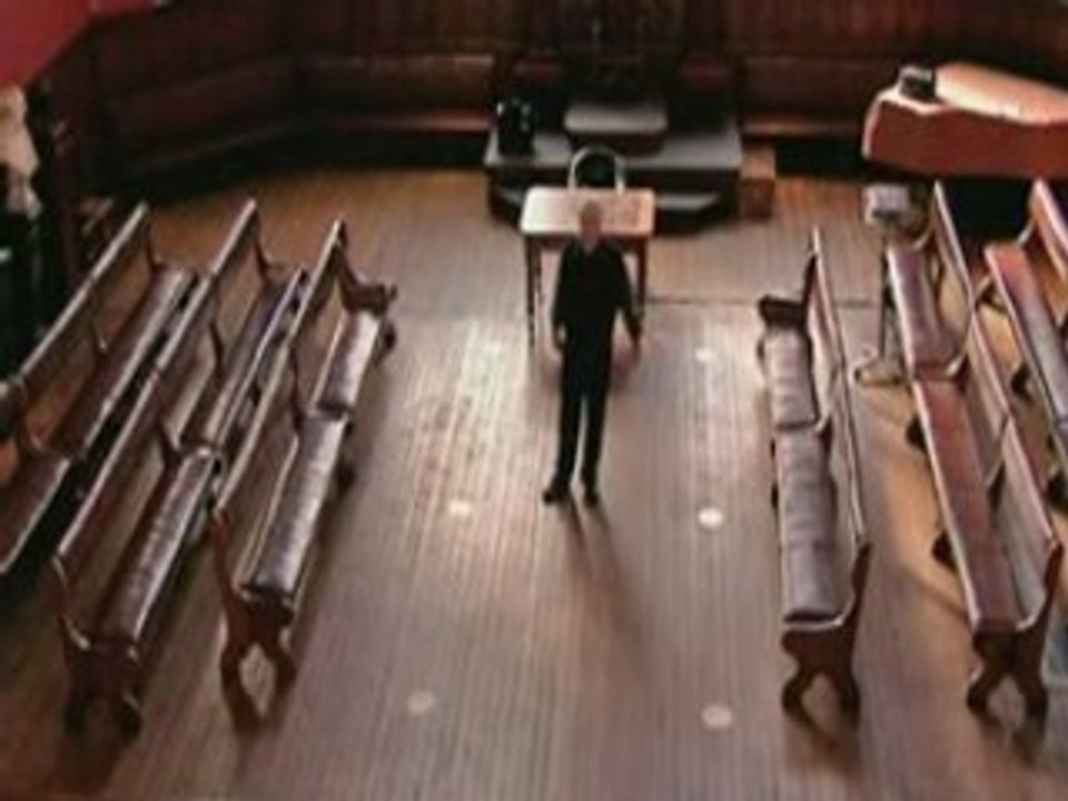 David Icke en Oxford Union, Intro en Español