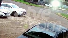 Vídeo: piloto embriagado avança preferencial e causa acidente em Cascavel