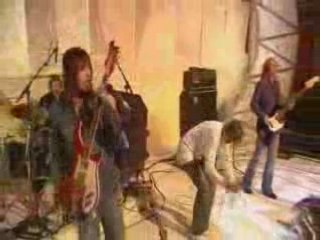 Kasabian - Processed Beats (live Sky One TV)