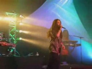 Straïka à la Cartonnerie (meilleure qualité sonore)