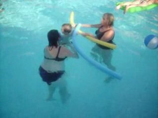 piscine avec mamy