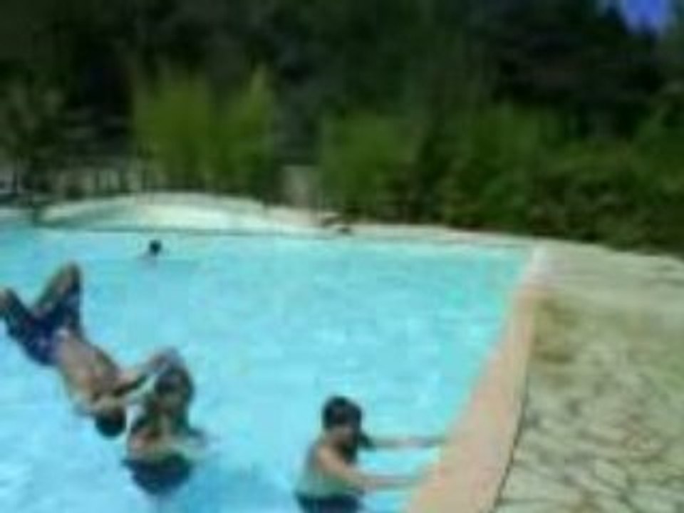 salto avant gavage camping