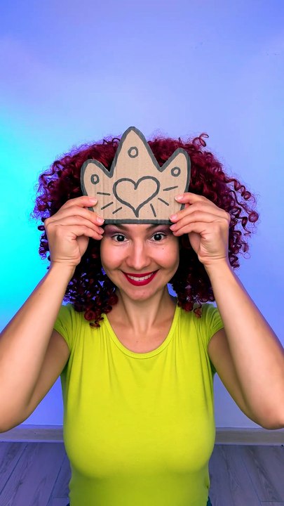 Eyes, Nose, Mouth, and Ears: A Cardboard Face Parts Rhyme - video ...
