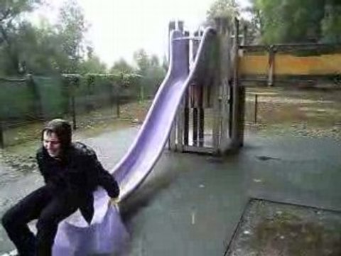 Mick et les gogoles tobogan