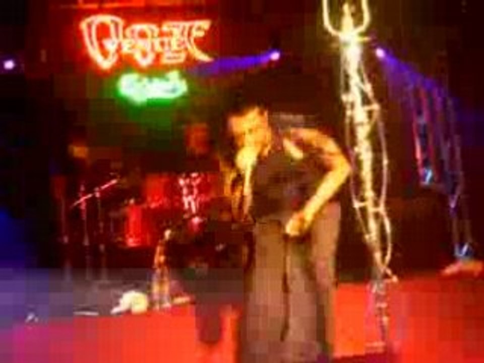 22 Agustos Ooze Venue- Intro&Bertaraf Et