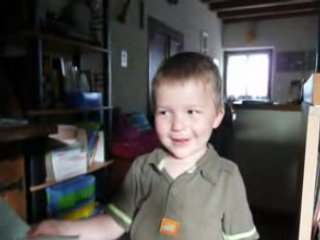 grimaces et imitation maîtresse