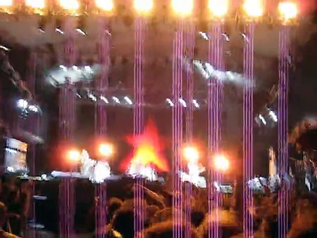 RAGE AGAINST THE MACHINE