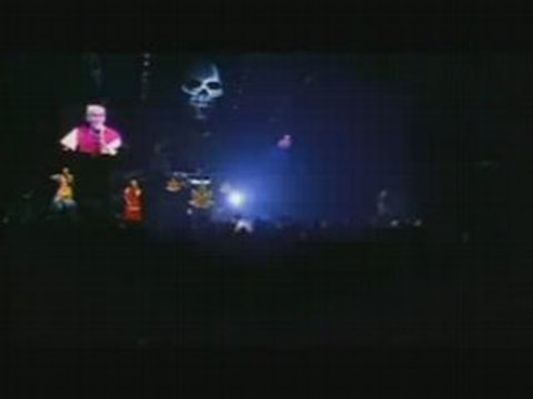 Dr Dre Feat Eminem & Xzibit - Whats The Difference