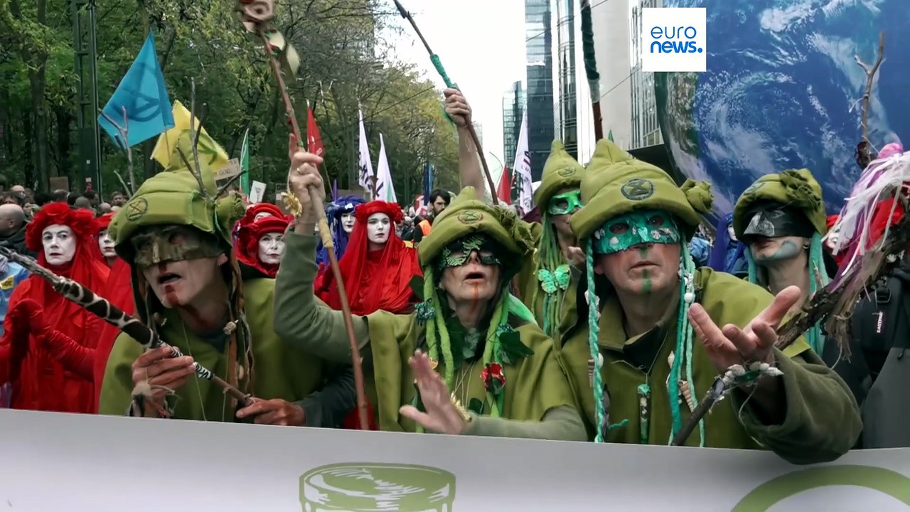 Decenas de miles de personas en Bruselas reclaman a la UE una acción ...