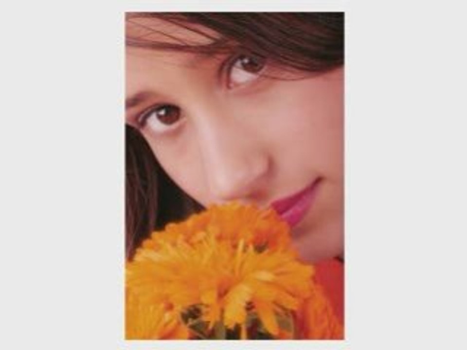 Does he have a crush on me? Clues that he likes you