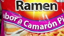 Dejen comentario si quieren que prepare una sopa maruchan ramen con mucho camaron #shorts #botanas
