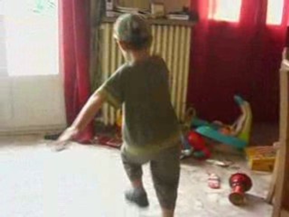 Quand Arthur danse et chante de la Tectonic