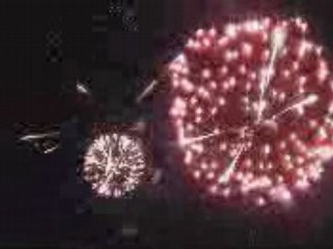 Fuochi d' artificio a Maderno sul lago di Garda