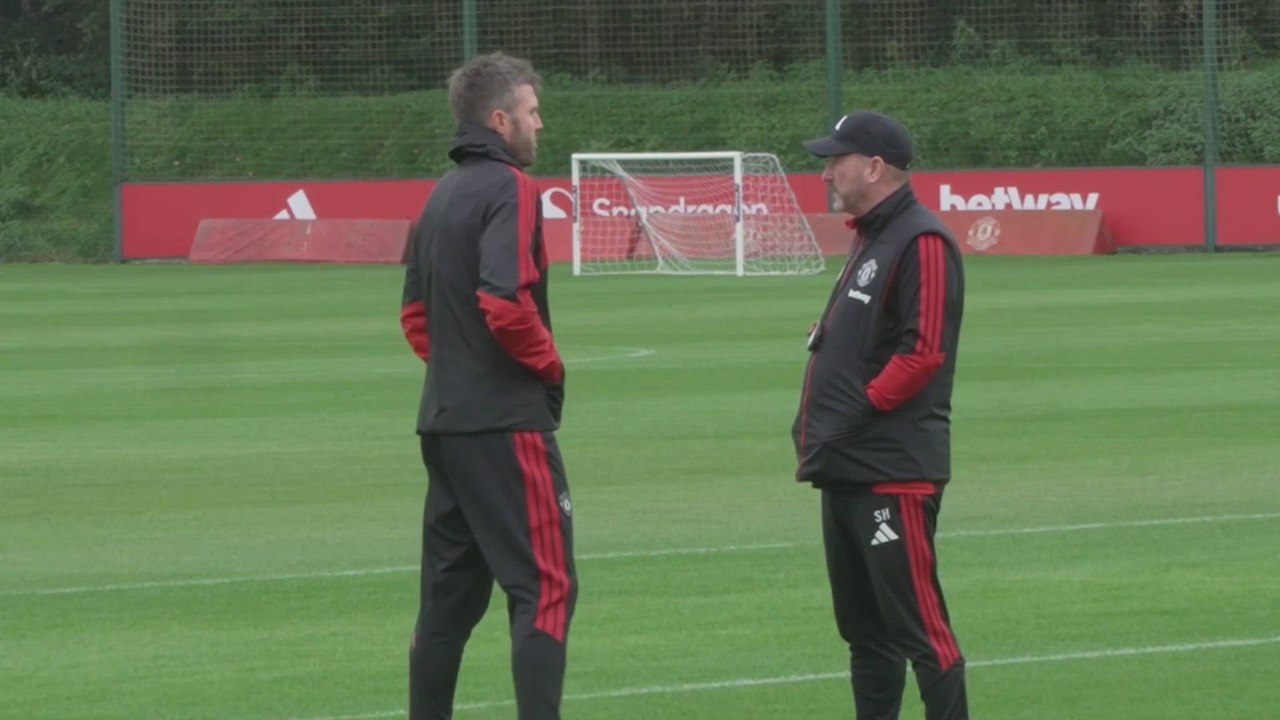 Manchester United train ahead of Atlético Madrid clash | Champions League