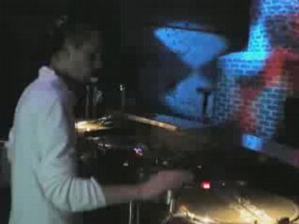DJ Yan