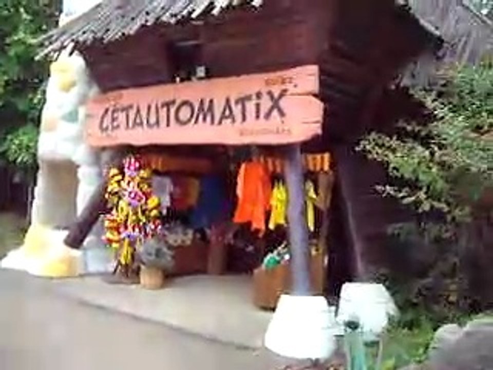 Parc Astérix  la boutique de Cétautomatix 2008