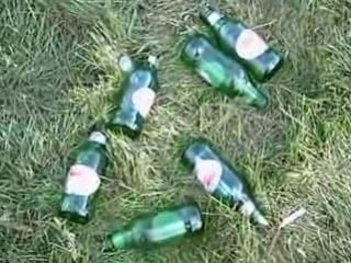 sam et pierre-yves avec des bière