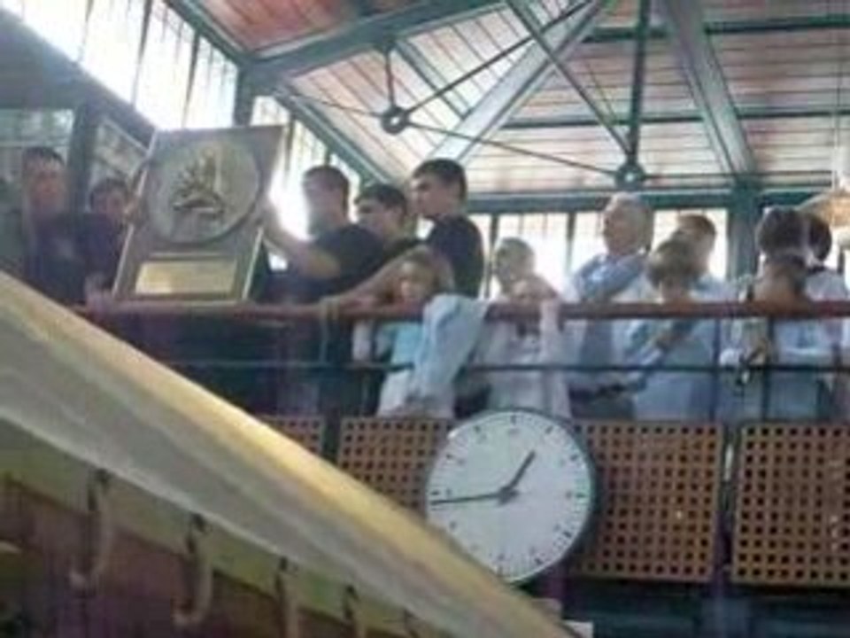 NAFAROA CHANTE HEGOAK AUX HALLES DE BAYONNE