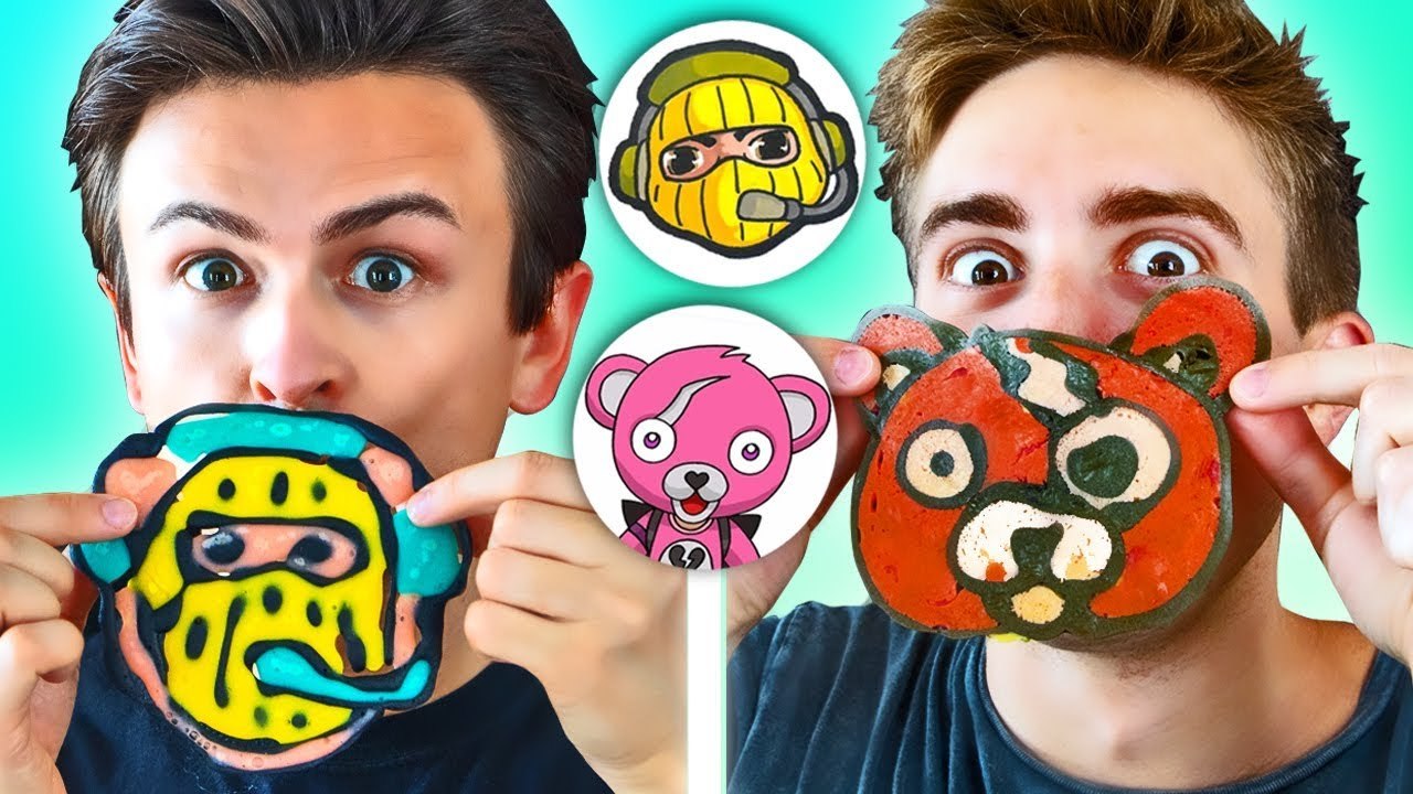 Pancake Art Challenge mit Fortnite-Figuren | Falco-Edition