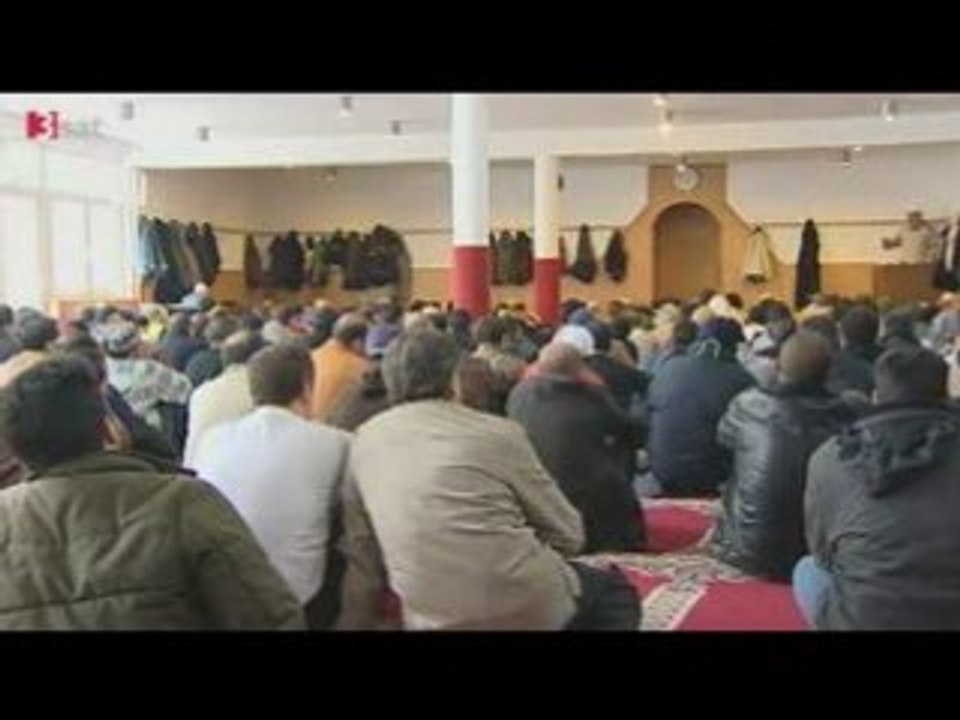 الإسلام دكتور اسلم Doctor converts