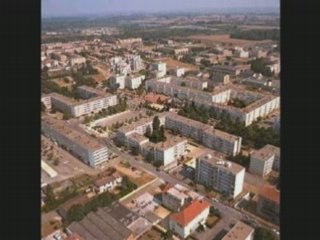 AK57140 AÏSSA-Dans nos rues-metzrime