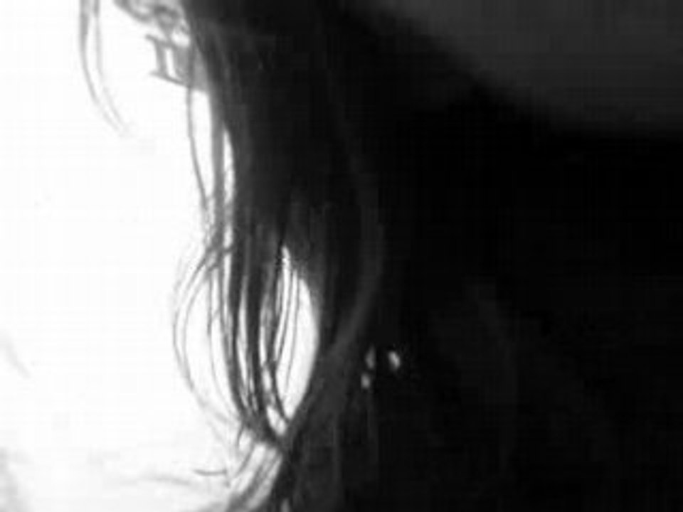 Garance & moi (L) , & GARANCE qui se prend un banc x)