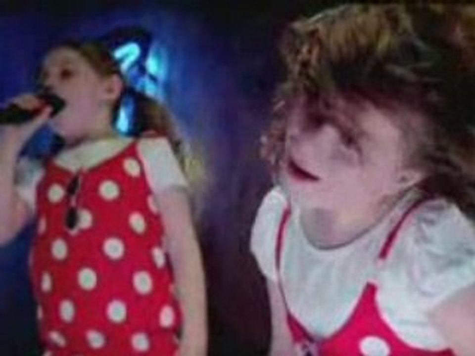 SingStar Queen-Trailer