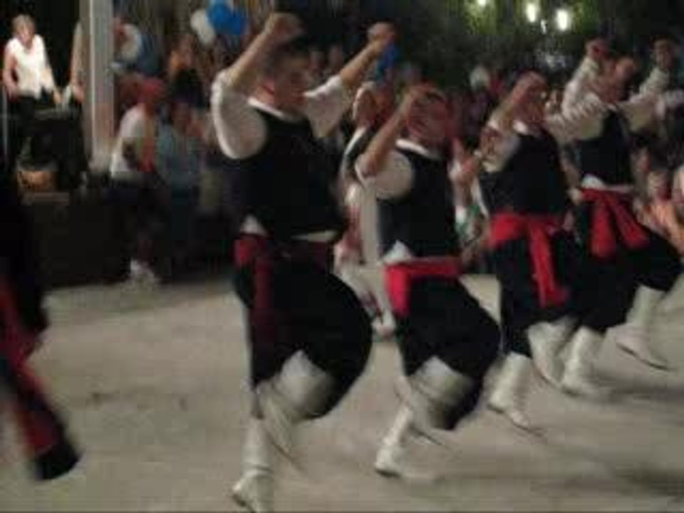 Greek dancers
