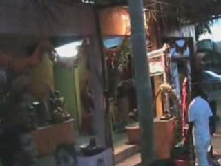 Marche sur le feu à la marine Ste Suzanne, le24/08/08.