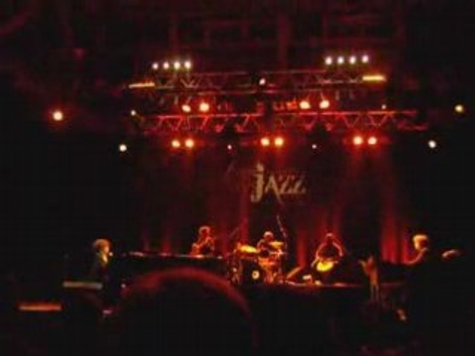 Liz Mc comb 23 08 2008