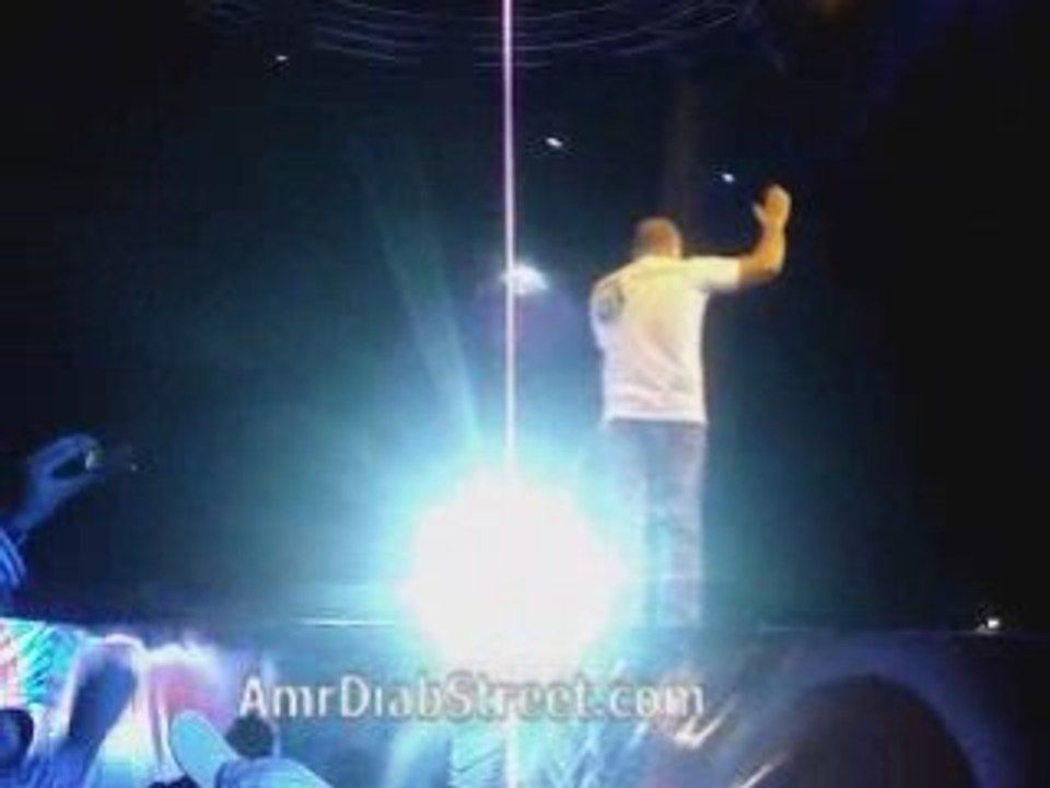 Amr Diab Concert Damascus Sheraton 2008 New song "Hawel"