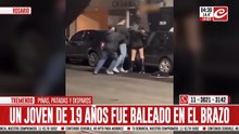 Jóvenes violentos: batalla campal termina con adolescente baleado