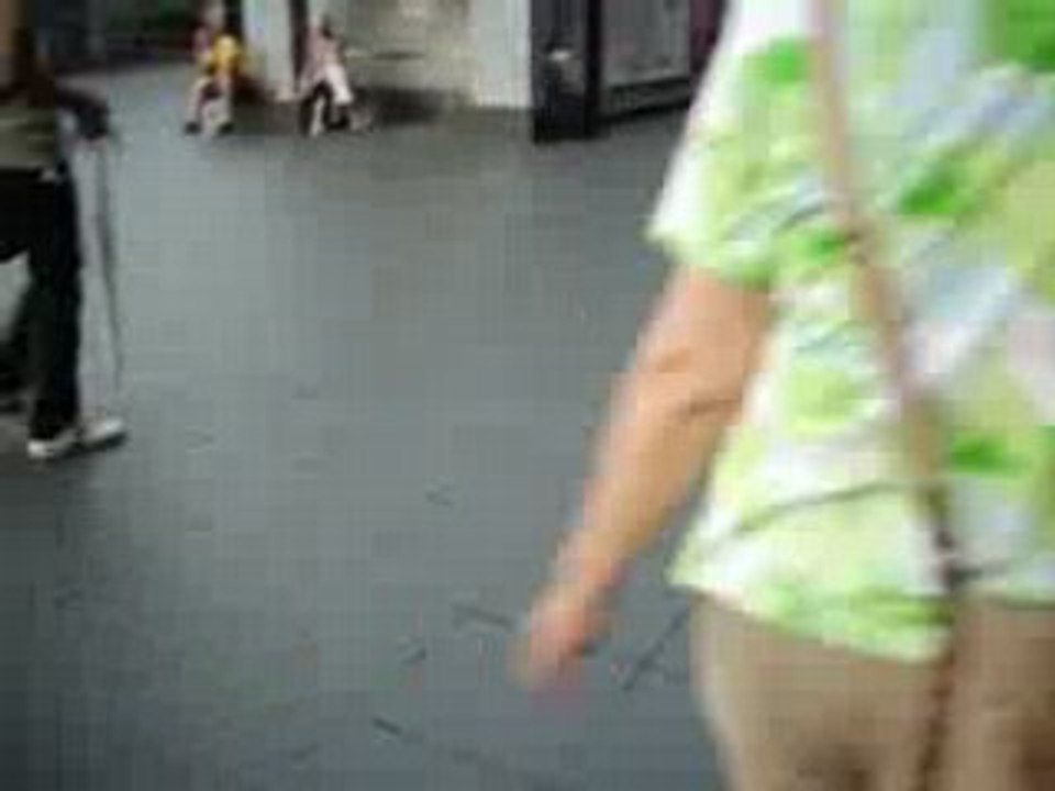 Sortie de la gare de Kyoto