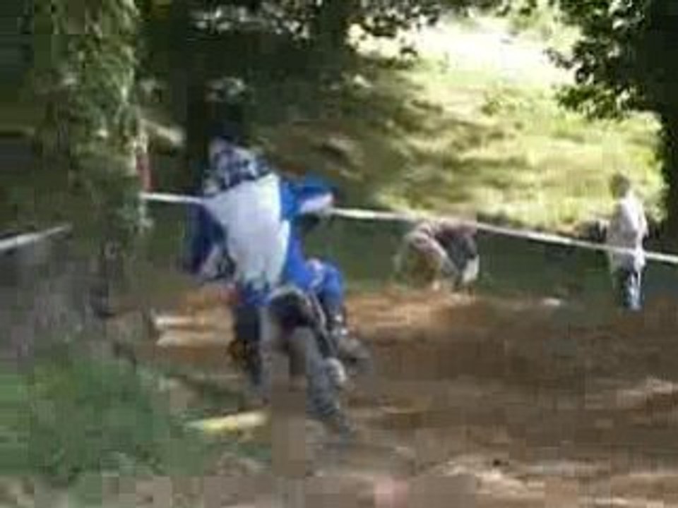 DSCN0515.AVI 11