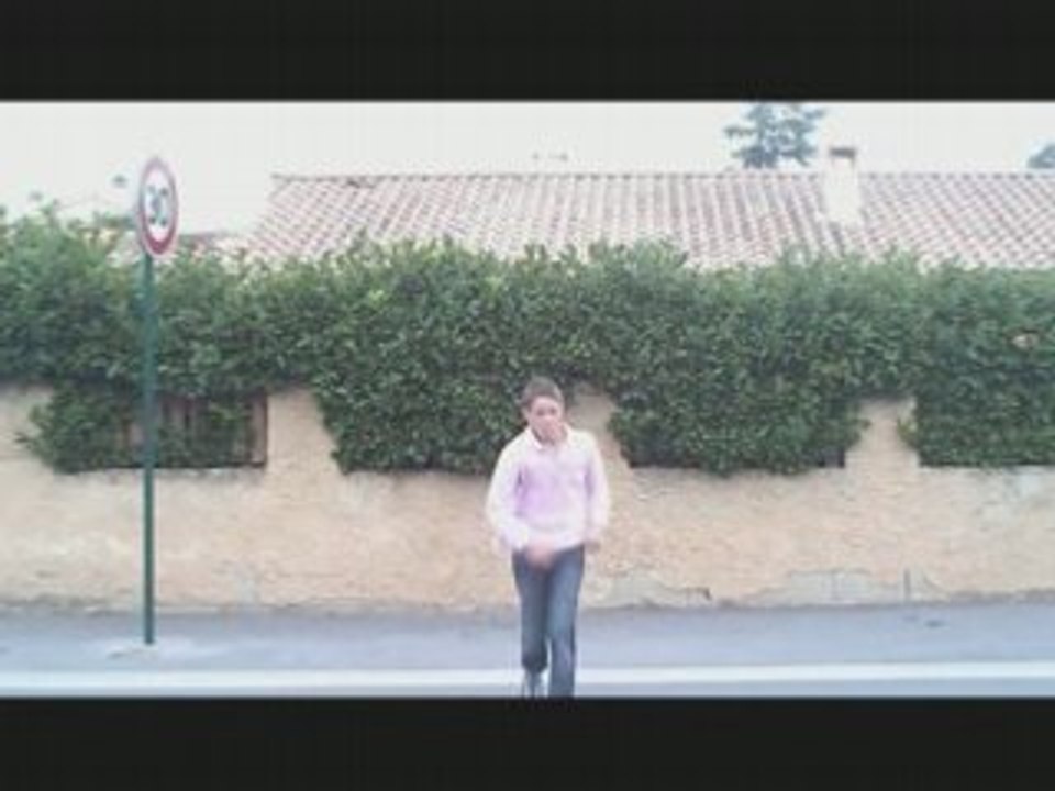 ECRASE PAR UNE VOITURE