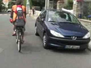 Marence fait du vélo