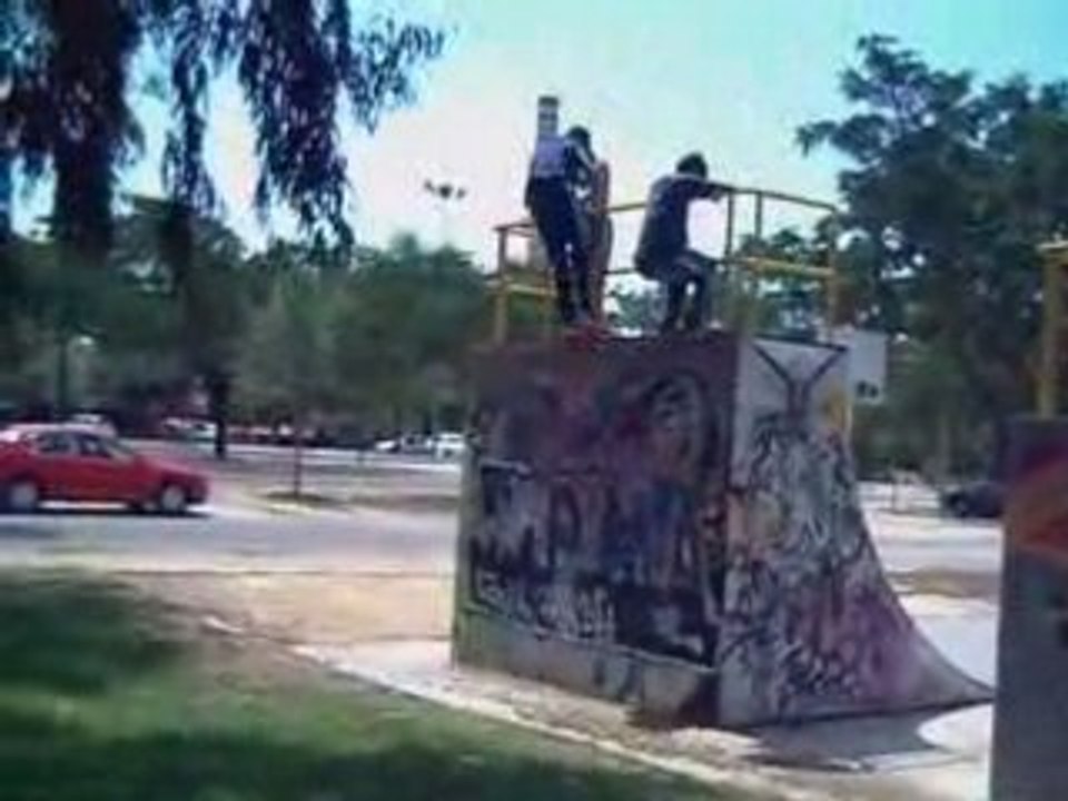 Trae dh parkour part 1