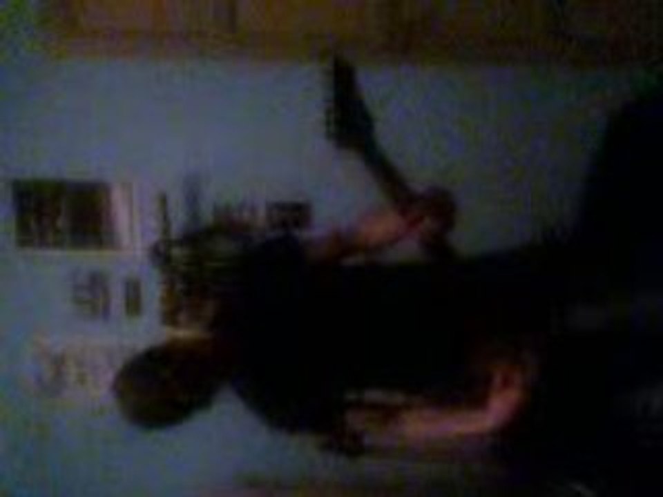 Damien a la gratte X33