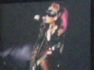 Miyavi à la japan expo chante 2 be wiz U