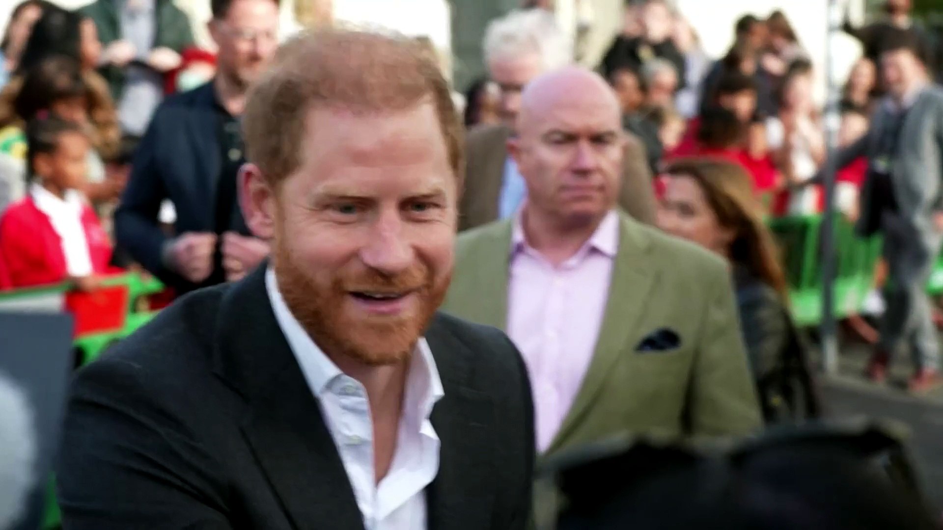 Royaume-Uni : retour remarqué de Harry et Meghan six ans après leur départ de la famille royale