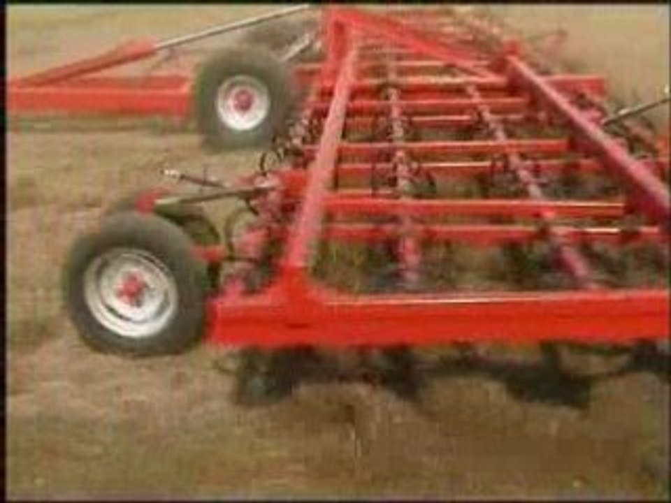 Agri Structures - Déchaumeur à dents AgriFlex 12m semi-porté