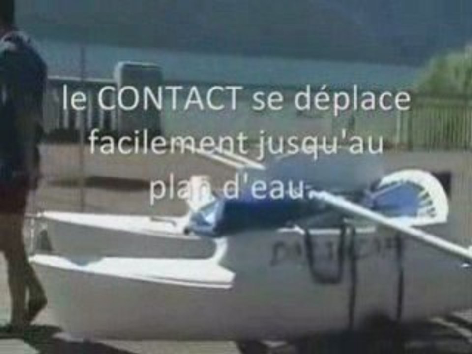 Catamaran CONTACT de DORGULOFF : mise à l'eau facile !