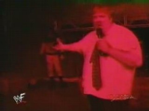 Kane and Paul Bearer brings Undertakers parents on stage