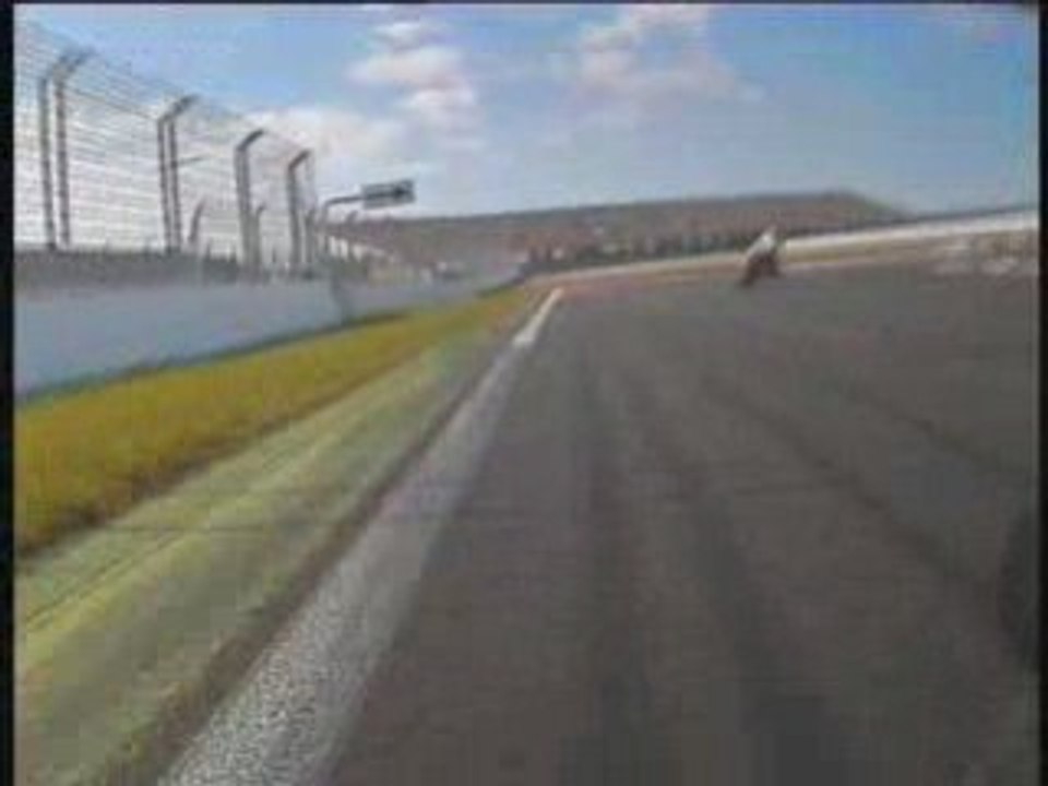 N'importe nawak à magny cours en zx6r