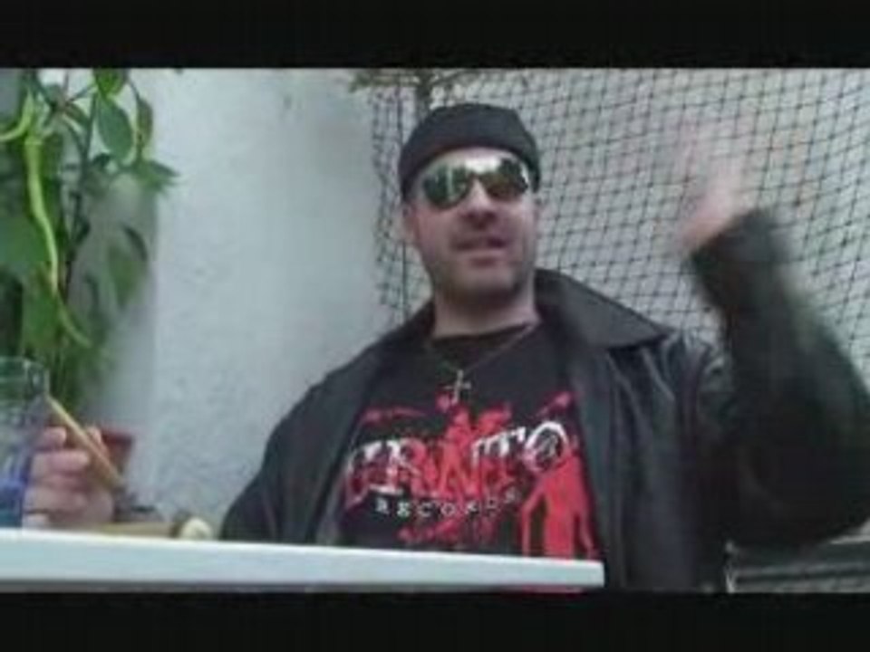 Schwartz-Im Fadenkreuz Shout 2