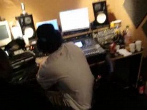 AP 113 ET DJ FIRST MIKE EN STUDIO PART1